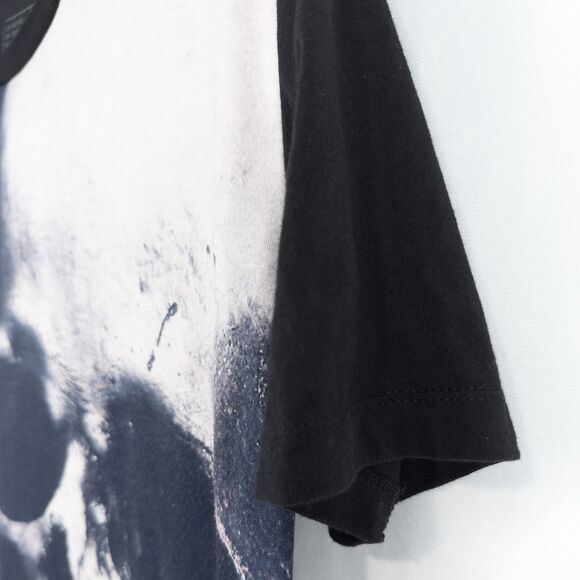 Redbubble Skull and Roses Graphic T-Shirt Unisex Small Black Grunge Goth Art - Picture 14 of 16